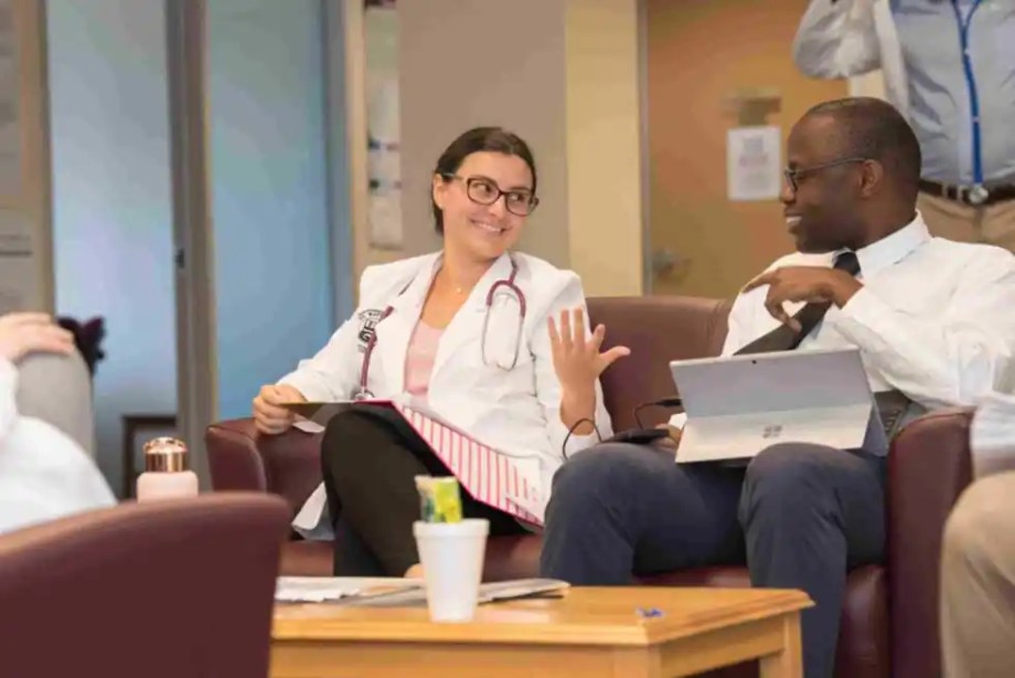 SMU Medical Student enjoy some downtime in student lounge